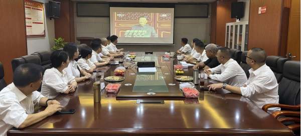 铭记伟大胜利 汲取奋进力量